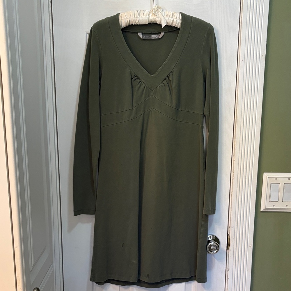 Athleta Olive Long Sleeve V-Neck Organic Dress